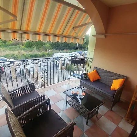Luna Appartement *