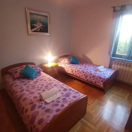 Apartment Luna *